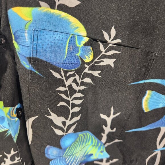 Nautica Competition Tropical Fish Button Up Men's Short Sleeve Shirt size Large - Picture 5 of 9